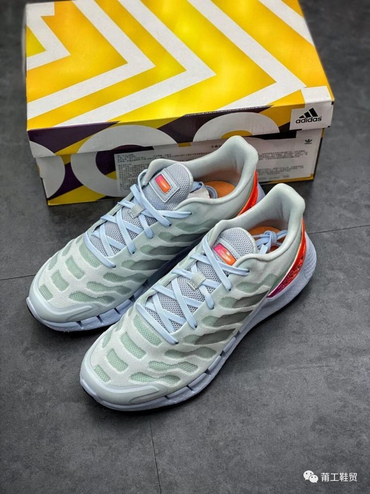 清风徐来,水波不兴!会"呼吸"的跑鞋阿迪达斯climacool清风开箱