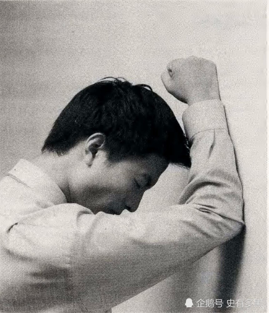 高群忍不了了,不能再让人戳脊梁骨,说自己没骨气,是老婆奴,2016年12月