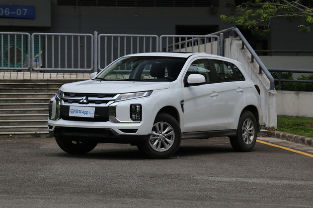 10万级实用suv怎么选 实拍新劲炫1.6l车型