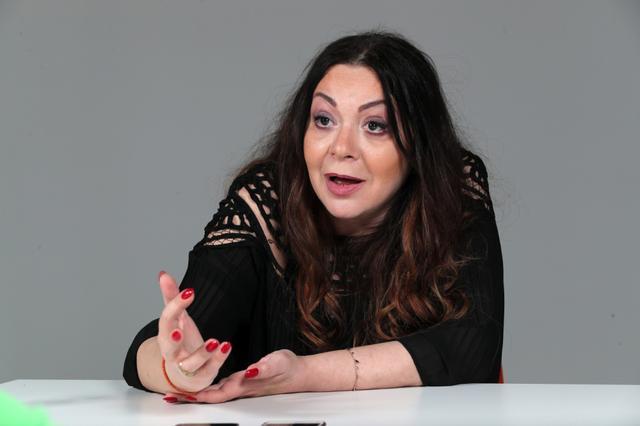 塞尔维亚总统原配曝光!身材发福确实比不上现任,第一夫人太惊艳