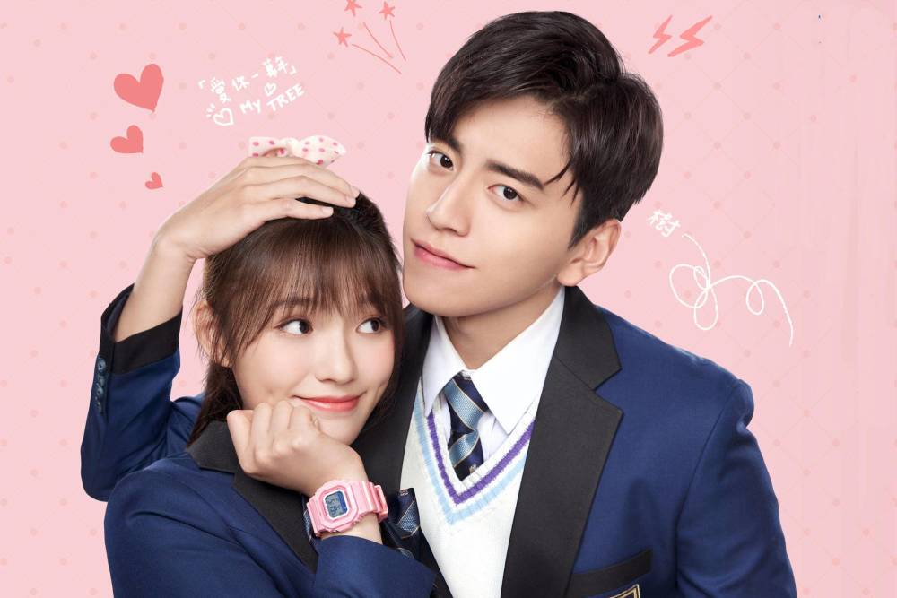 王大陆林允合体录综艺同穿卫衣黑裤cp感十足林爸林妈温馨相伴