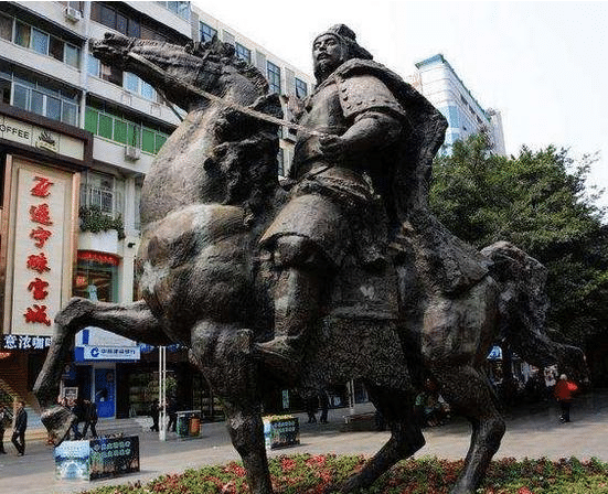 桓温立下大功欲加九锡,谢安假意答应但故意拖延将桓温熬死