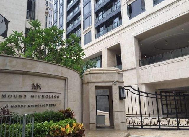 想必纽约亿万富翁街大家都在熟悉不过了吧,这个街道的知名度比我们