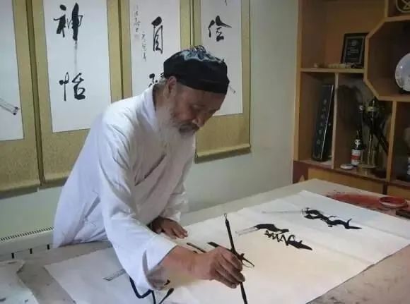 天水籍中国道教界代表人士任法融道长逝世,享年85岁_腾讯新闻