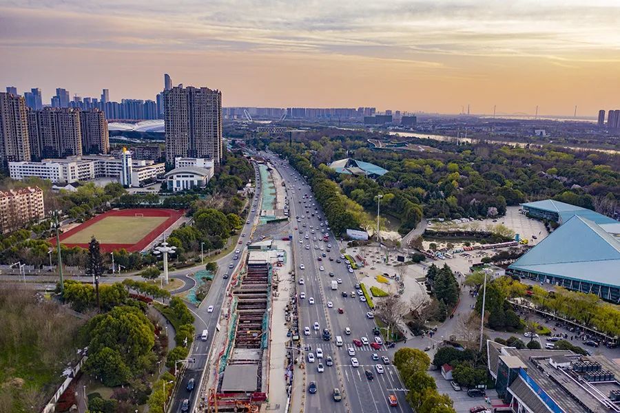好消息明年6月扬子江大道快速化改造全线完工