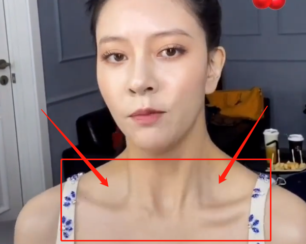 别人为显瘦锁骨放硬币看到宋妍霏放的是啥后是个女孩都会羡慕