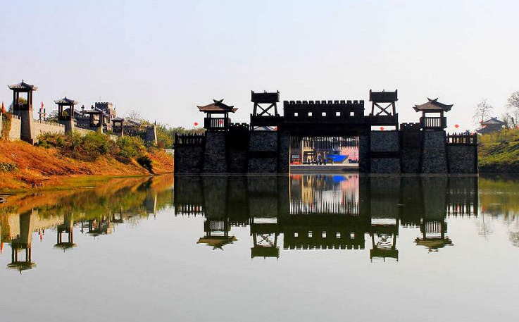 就沦为荆州巴陵郡管辖,南北朝相继在江夏郡以及上隽郡,郢州之手管辖