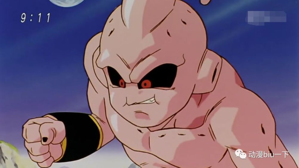 而在动漫之中,魔人布欧也吸收过比克,悟天克斯等人,也变化成了不同的