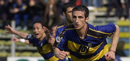 欧洲杯之后,米库似乎又一次跟随着齐达内的脚步来到了亚平宁半岛.