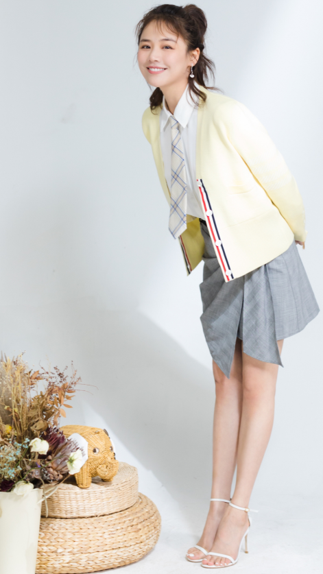 马思纯终于瘦了扒扒之前的穿搭大骨架女生值得借鉴