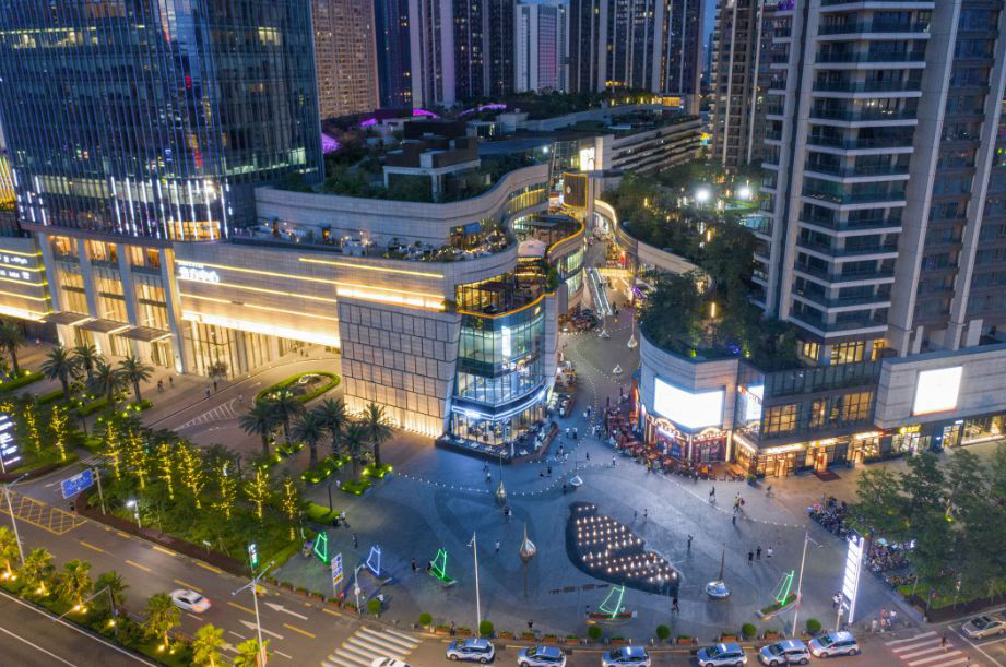 龙华中心给深圳出了一张王牌