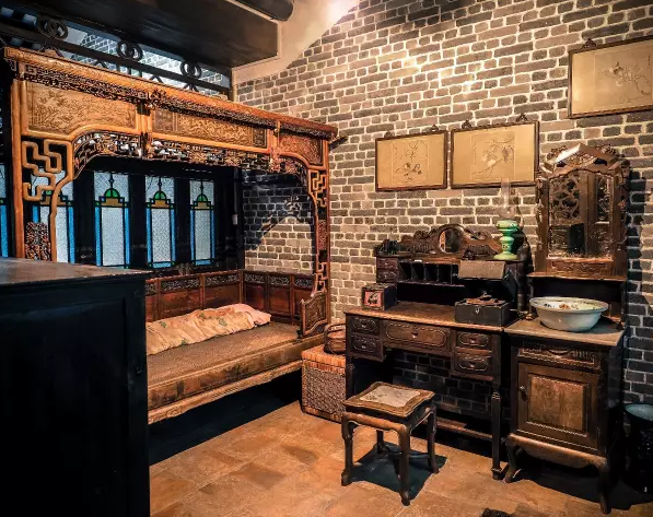 从前广州有一种豪门叫西关大屋外国人低调奢华光照不足