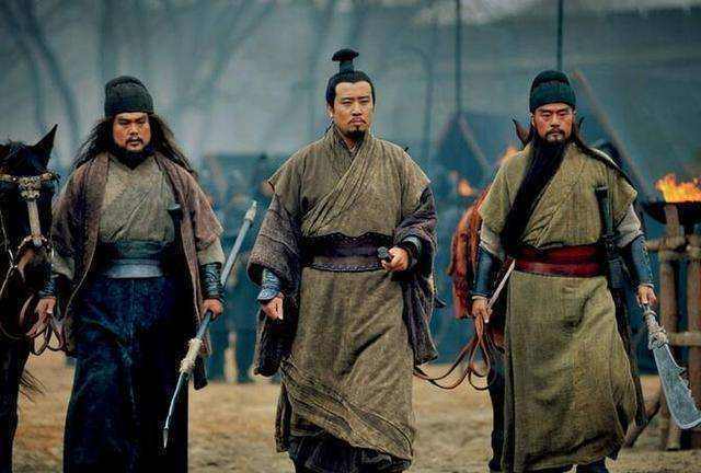 若刘备没病逝,关羽没有被斩杀,蜀汉能统一天下吗?