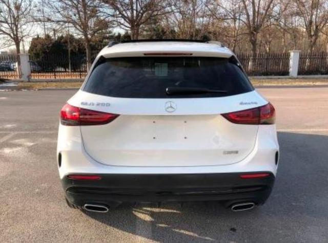 搭载13t低功率版本发动机全新一代奔驰gla180车型亮相工信部