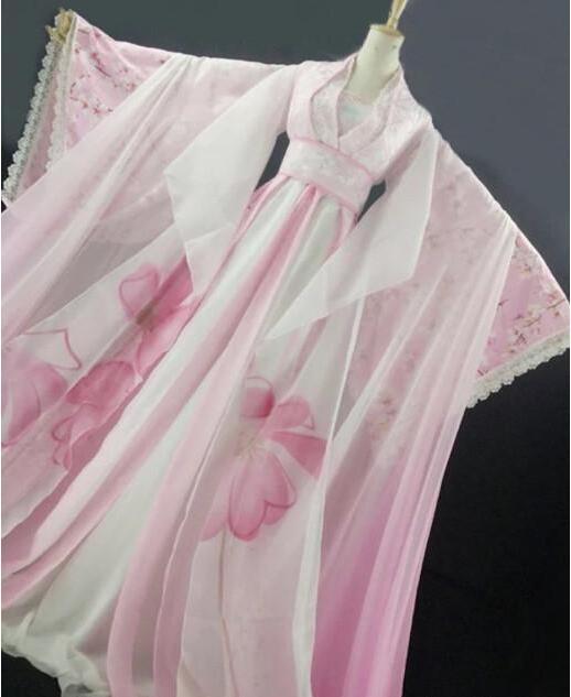 12星座的"古风汉服",巨蟹座是黄色纱裙,摩羯座是胡歌同款!