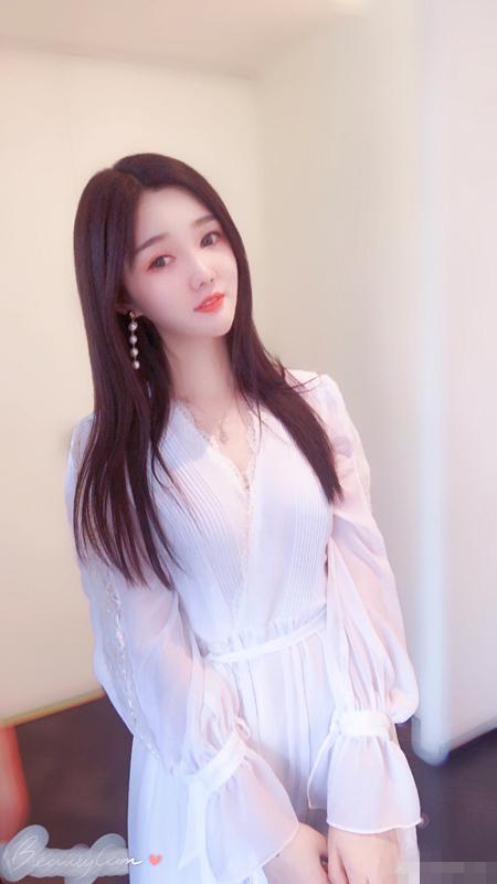 柔柔是虎牙和平精英板块的主播,也