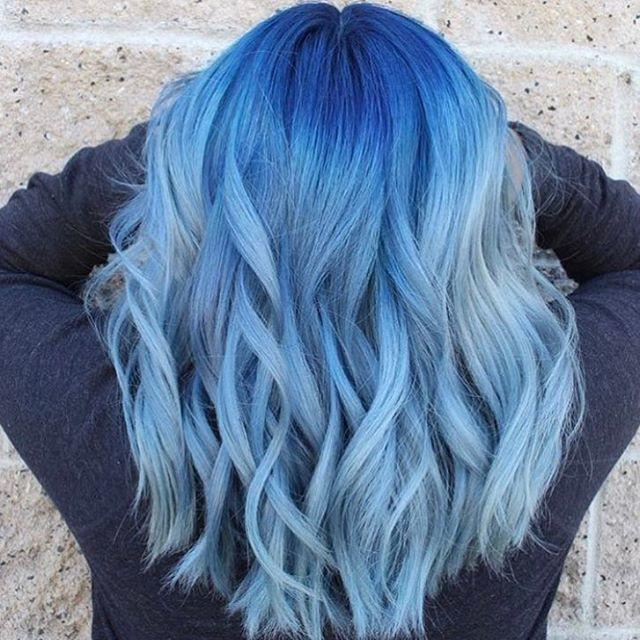 想要不伤发,拥有大师级的亮蓝色彩虹染发?日本人的简单办法
