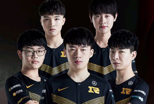 rng确认进入季后赛他们能否再创一穿四奇迹