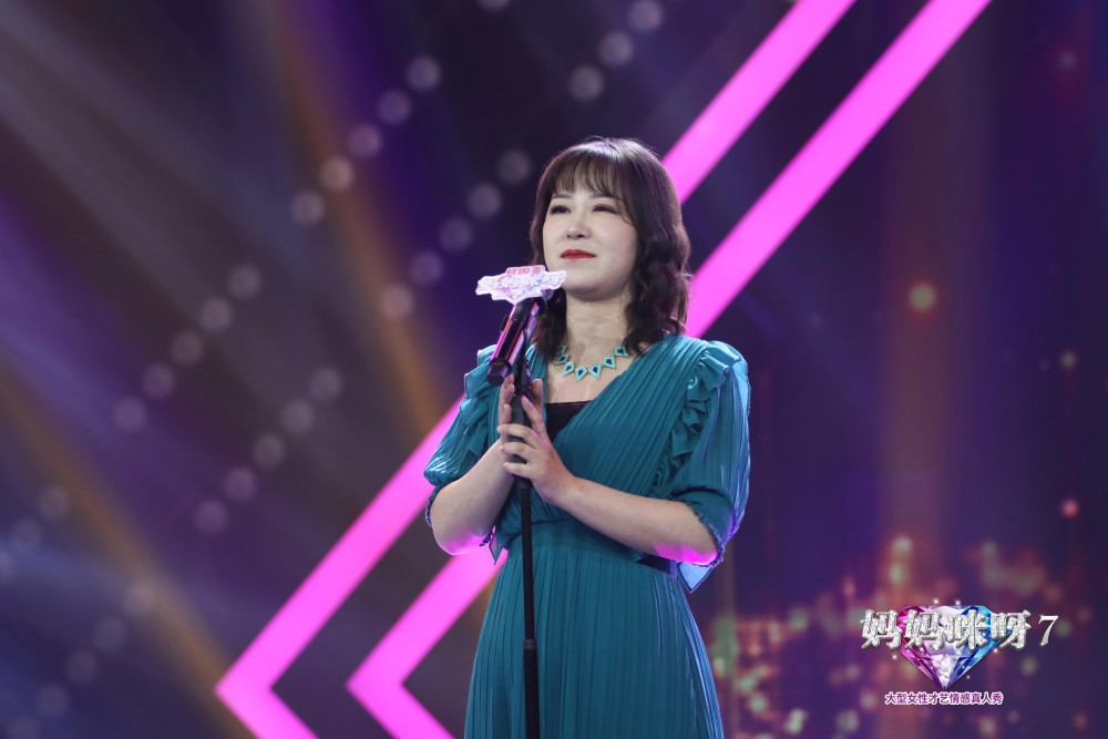 《妈妈咪呀》今晚开播:宁静频爆暖心语录 重病辣妈变身美食博主