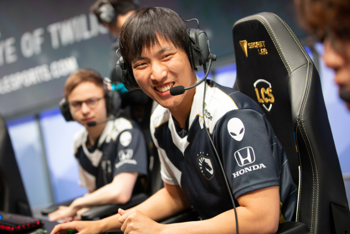 LCS：大师兄状态极差无缘进季后赛，竟被TL放到交易市场
