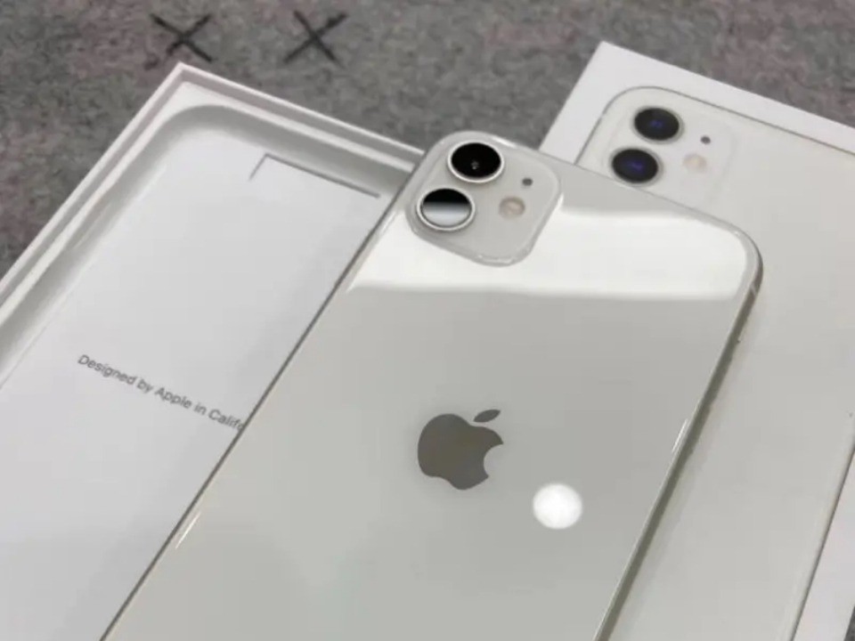 iphone 11真機體驗一個月,不吹不黑,我沒後悔!