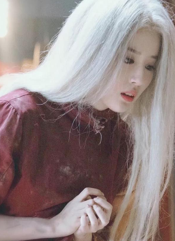 古装剧中女星的白发造型杨幂竟然不是最美的热巴鞠婧祎太适合白发了