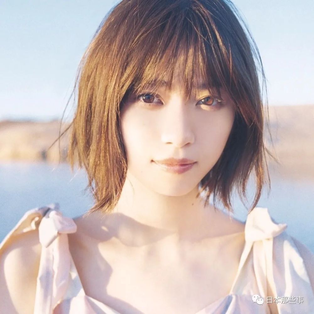 最近,《friday》杂志登出了3月份时,搞笑艺人近藤春菜带领她的女子会