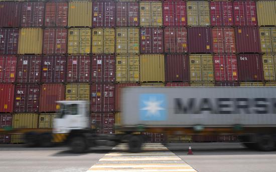 宁波舟山港有序复工复产 再现繁忙景象