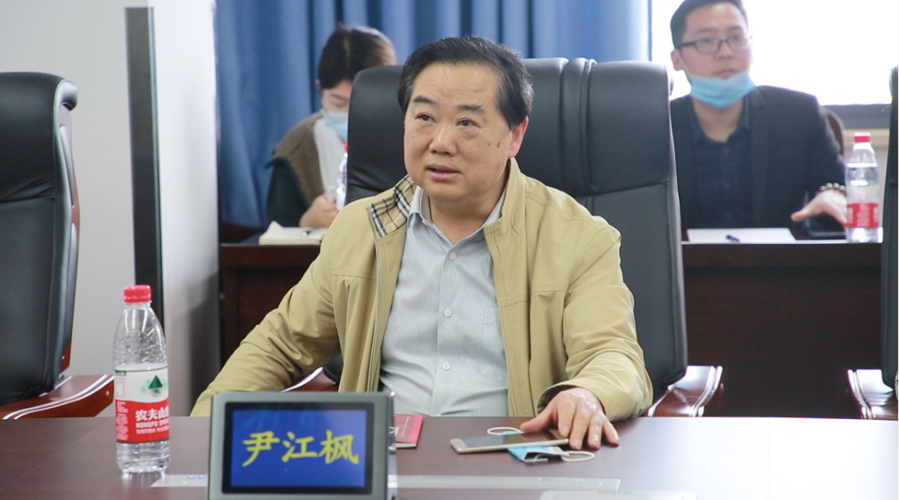 湘潭交警与保险行业共谋优化营商环境,签约《"警保联