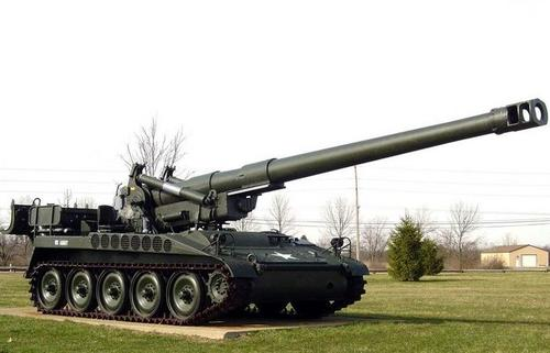 203mm榴弹炮除了少数军队装备基本上已淘汰出局