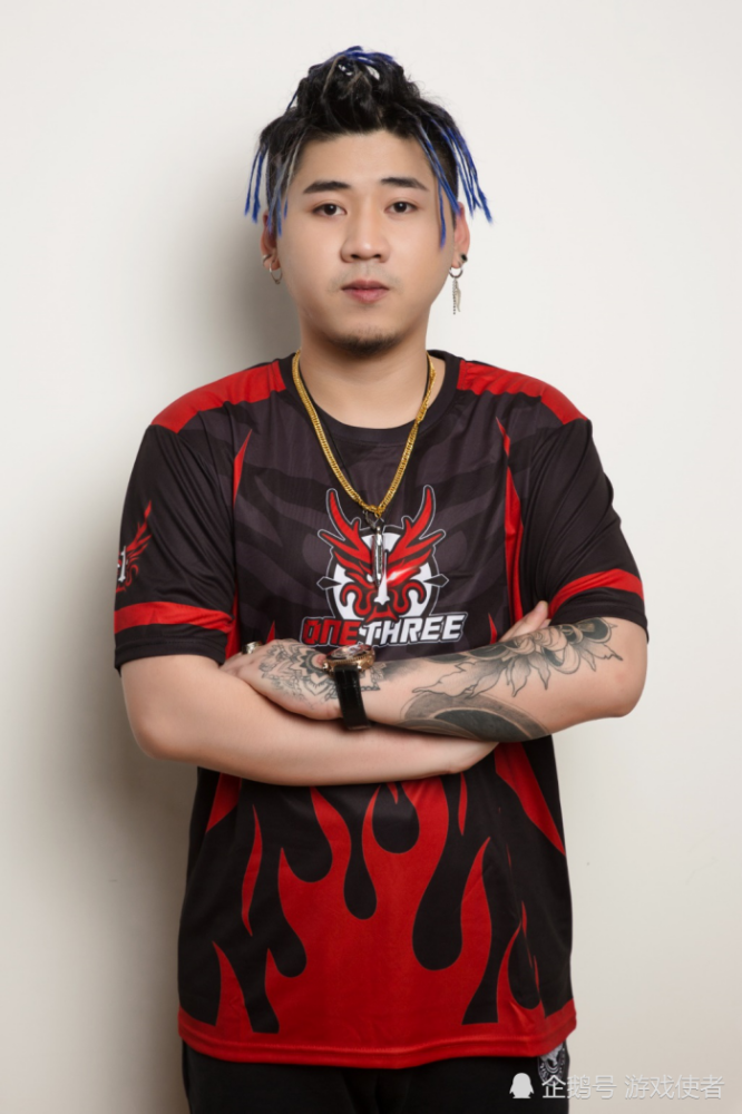 虎牙csgo回归表演赛茄子跨台联动只为上演白给秀