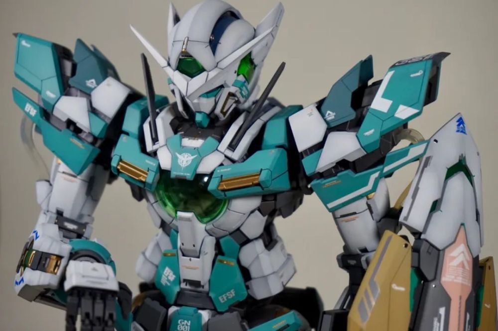 pg能天使轻阴影换色涂装尝试与众不同的配色风格