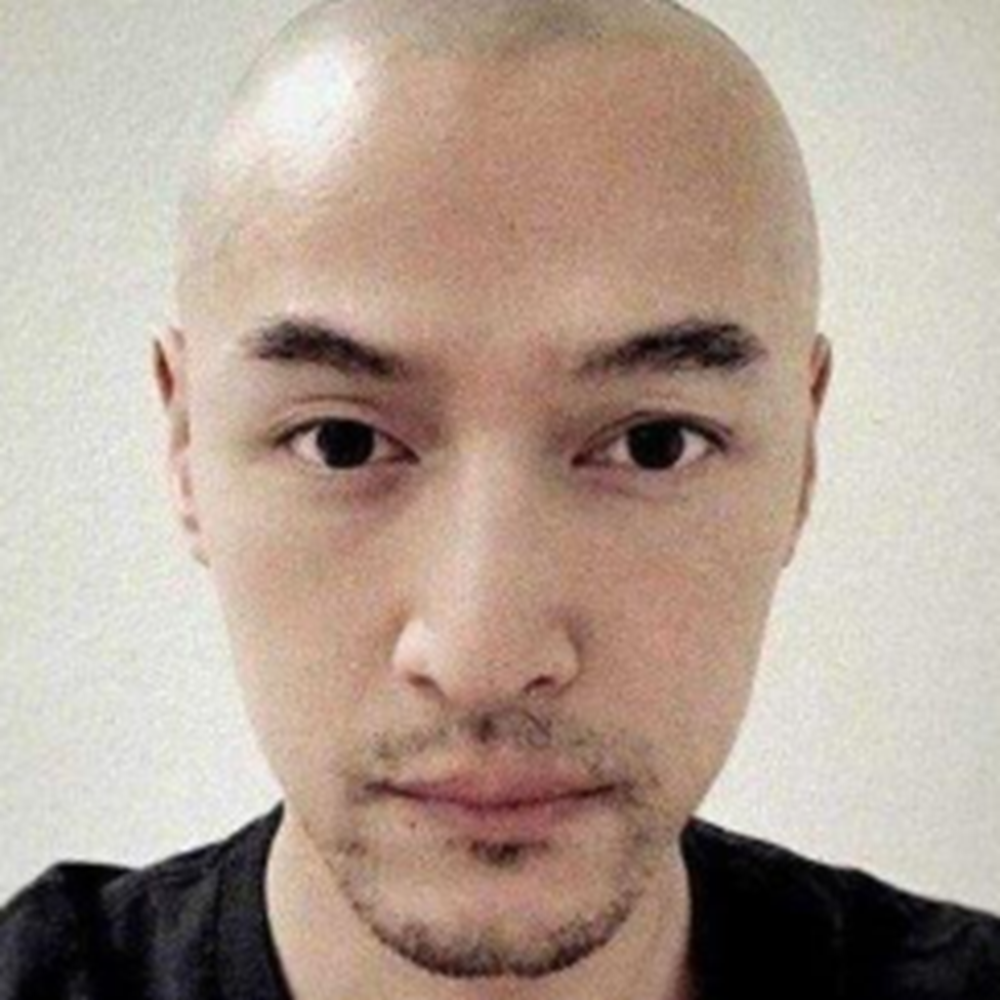 当红男明星光头的样子李现吴亦凡还可以看到彭于晏沉沦了