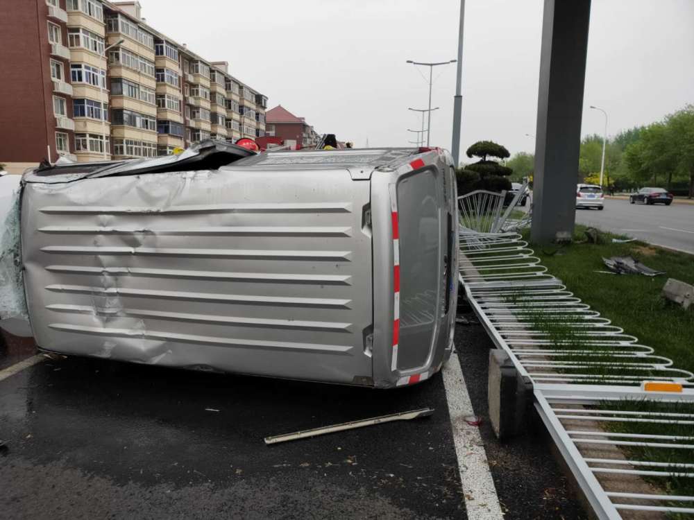 天津快速路事故图片