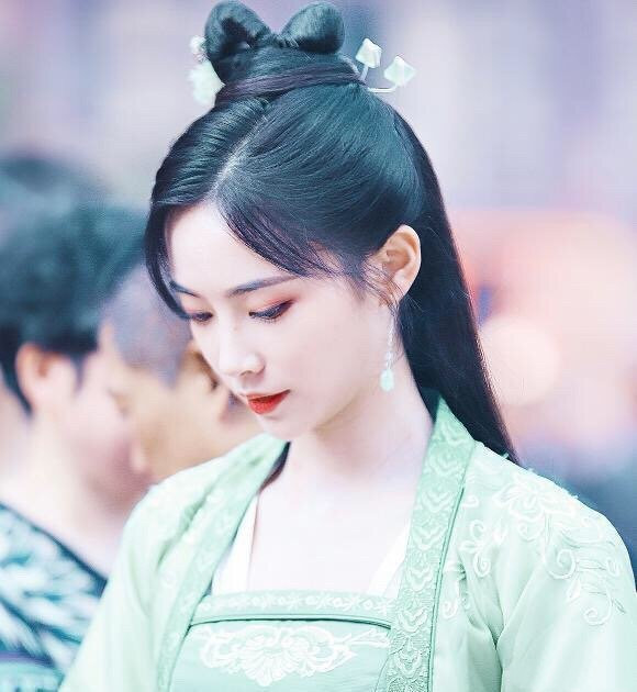 青春有你2训练生许佳琪新剧来袭古装造型不输鞠婧祎