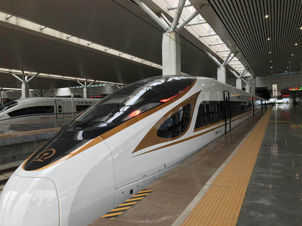 西的g806次,郑州东至洛阳龙门的g6613次,洛阳龙门至北京西的g808次