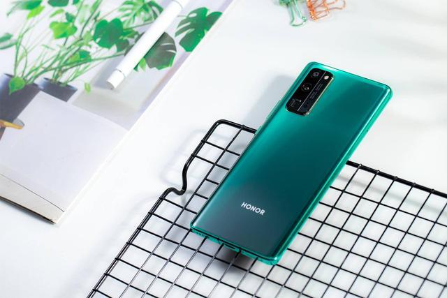 荣耀30pro图赏低调玻璃下的流光溢彩