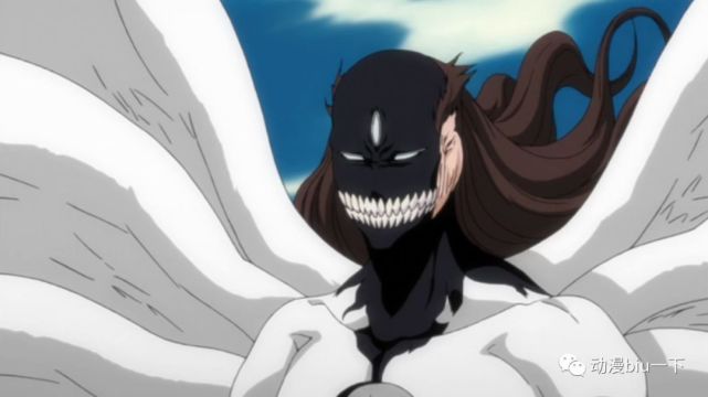 这里提到的蓝染是崩玉状态下的蓝染,这个时候的蓝染也可以说是实力的