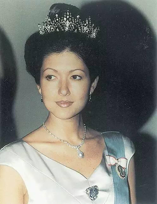 文雅丽:从丹麦王妃到摄影师妻子,用独立和自信来诠释精彩人生