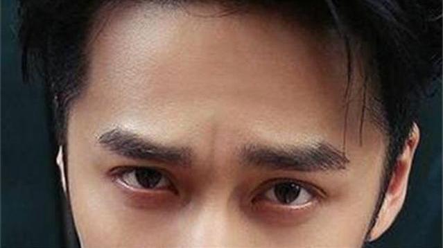 可是人的眼睛却也是不一样的,有浑浊的,有霸气的,有懵懂的,还有清澈