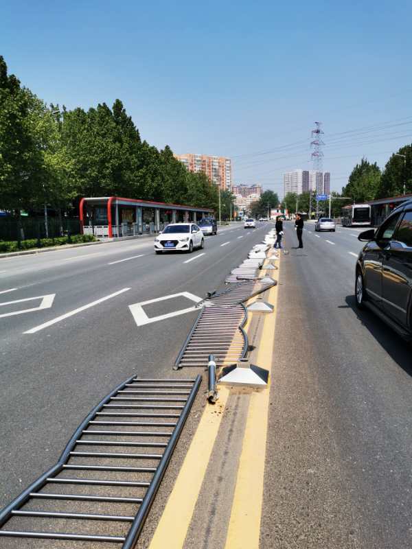 郑州拆掉17310米隔离护栏,今后道路秩序要这样管