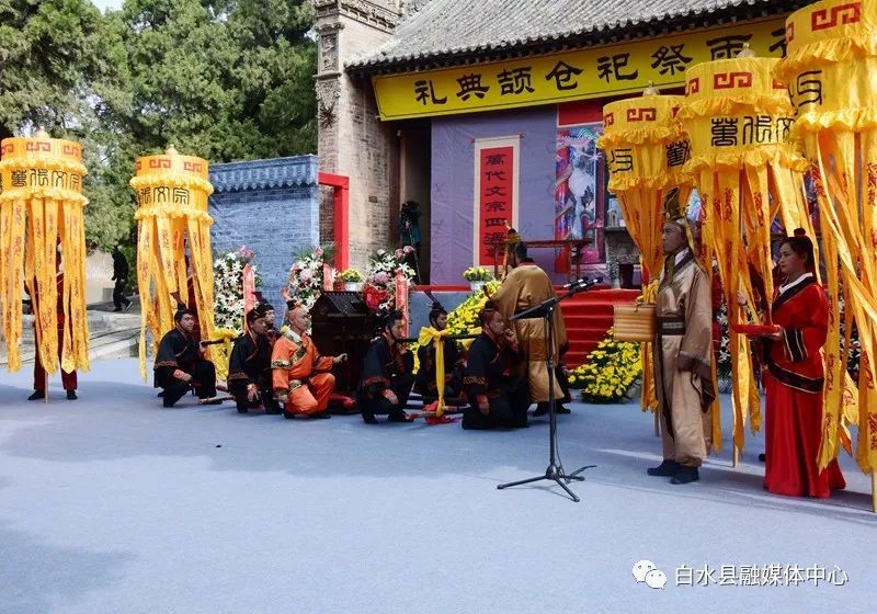 金声振,钟鼓齐鸣