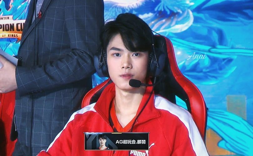 成都ag超玩会,麟羽或被队伍遗弃,成下一个饮水机管理员