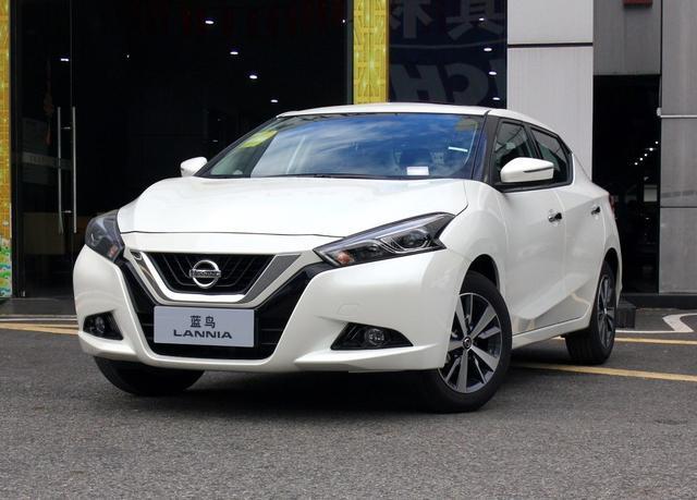 10万块钱新车 每月500元油耗 00后都买得起|本田思域|日产蓝鸟|日产