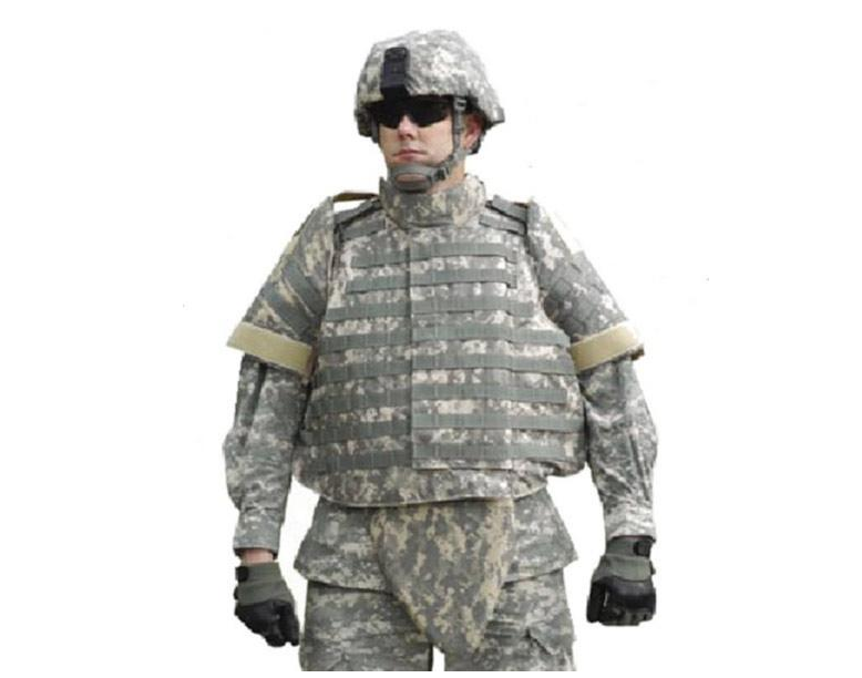 做头盔的也做防弹衣ak47正面打不穿重量轻还能换内衬