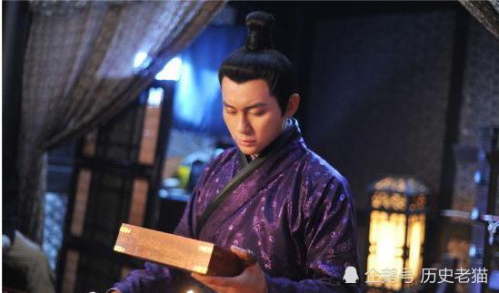 母长孙皇后,争夺皇位被贬后,又重新进封为濮王.永徽三年逝于郧乡县.