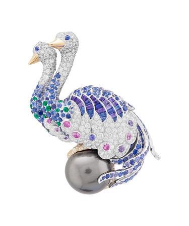 亮珠宝 梵克雅宝动物胸针没有社交距离 相依偎很暖心