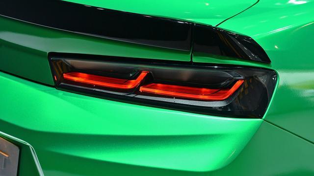 大家都知道科迈罗大黄蜂,那么你知道超级大青蜂吗?