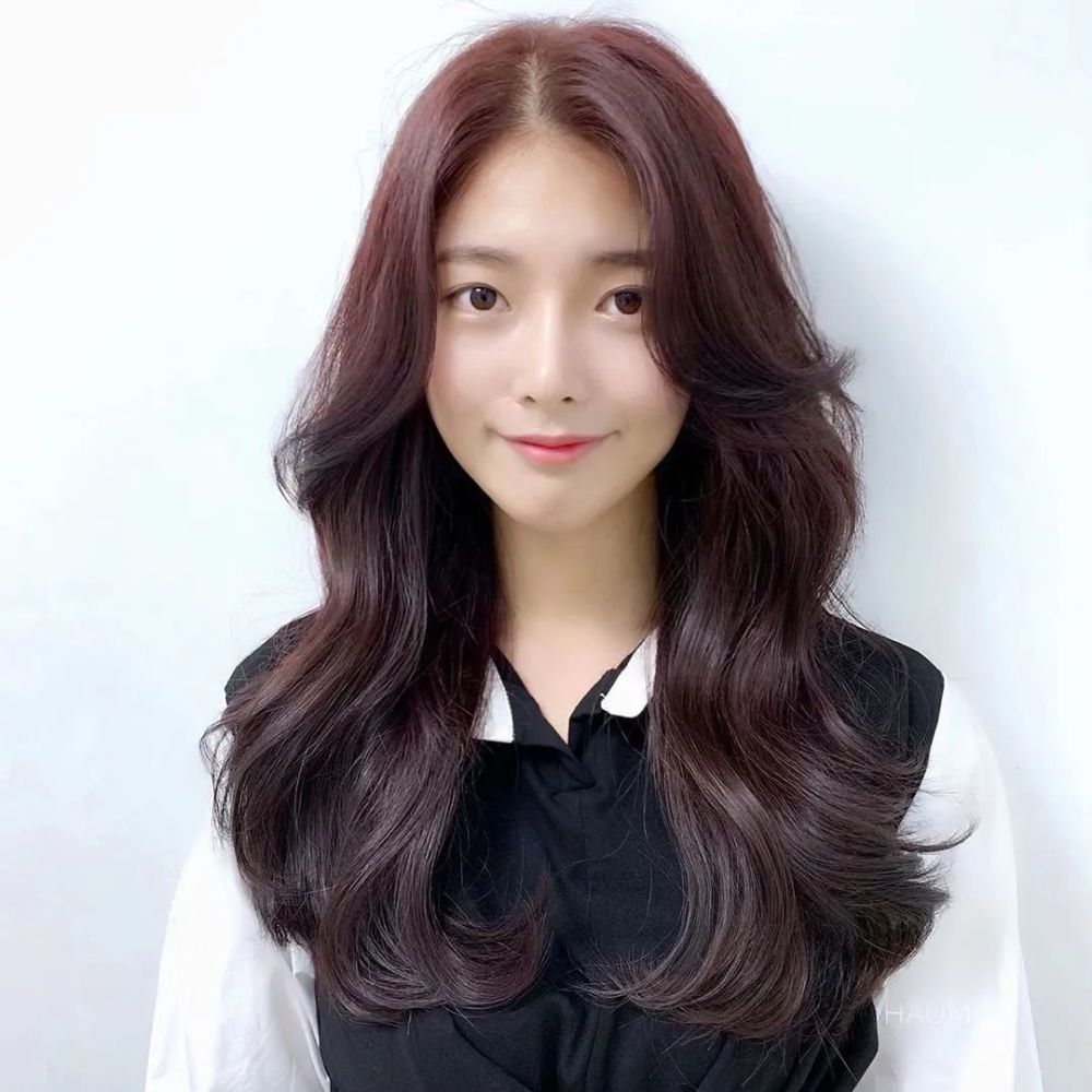 但留大波浪卷的女生超好看反正大波浪女渣不渣小编不知道"渣男锡纸烫"