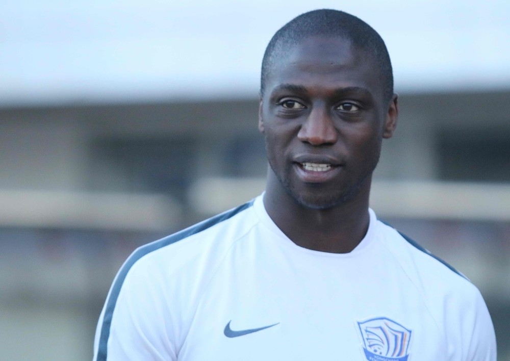 穆伦加表示:"我还没收到辽足2019年的任何工资,我在中国踢了五年,之前